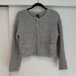 GAP Heather Gray Women's Crew Neck Sweater